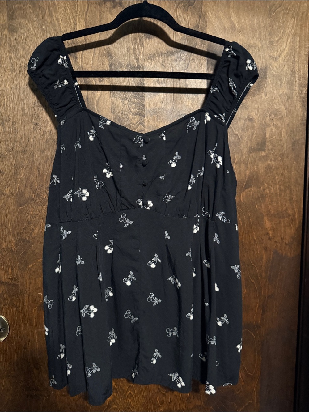 Black Floral Cap-Sleeve Women's top